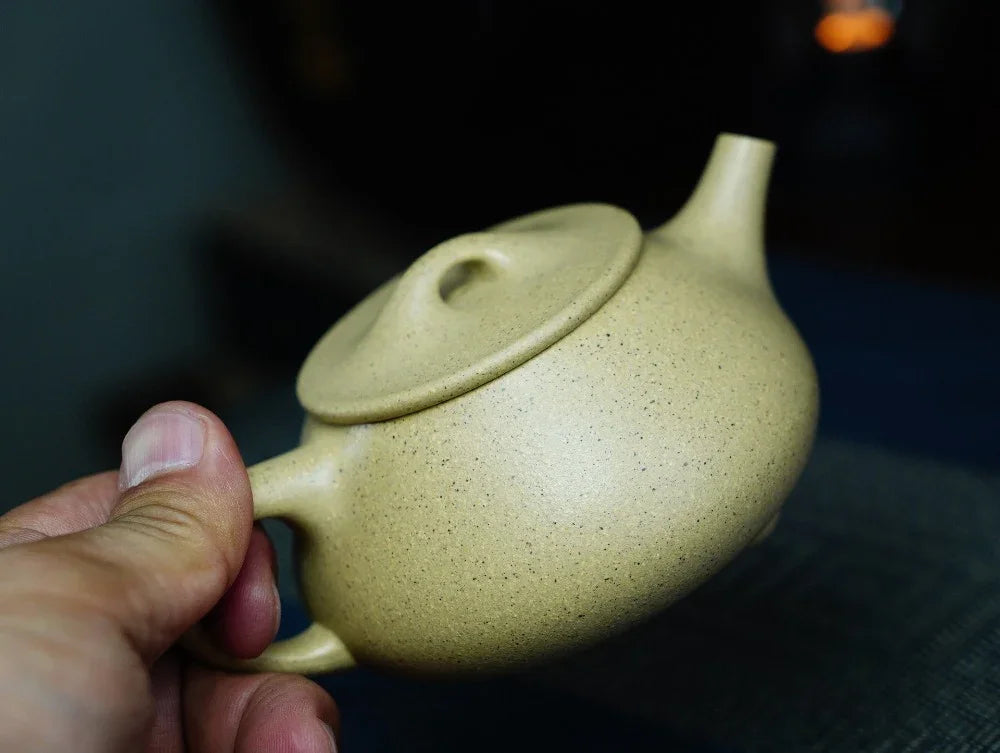 Full Handmade Yixing Zisha Teapot [Jingzhou Shi Piao Pot] (Benson Lu Ni - 200ml) - YIQIN TEA HOUSE | yiqinteahouse.com | 200-300ml, full handmade zisha teapot, plain smooth, teapot, teaware