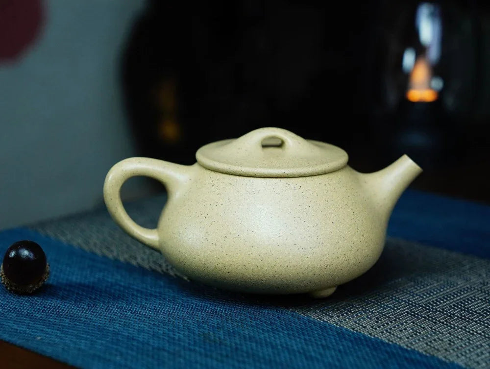 Full Handmade Yixing Zisha Teapot [Jingzhou Shi Piao Pot] (Benson Lu Ni - 200ml) - YIQIN TEA HOUSE | yiqinteahouse.com | 200-300ml, full handmade zisha teapot, plain smooth, teapot, teaware