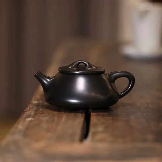 Teko Yixing Zisha Buatan Tangan Sepenuhnya [Jingzhou Shi Piao Pot] (Hei Ni - 180/250ml)