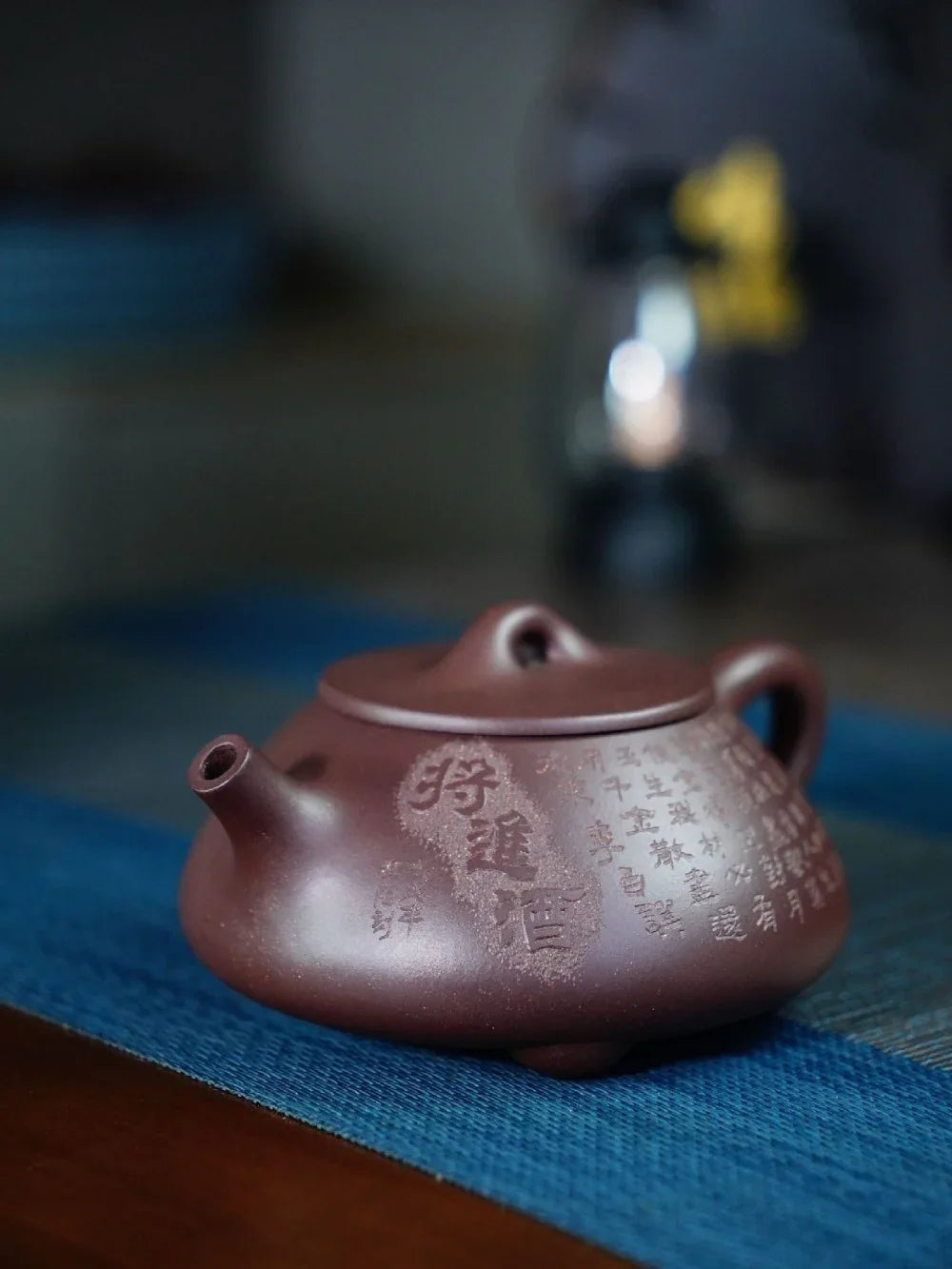 Théière Yixing Zisha entièrement faite à la main [Pot Jingzhou Shi Piao – Jiang Jin Jiu] (Zi Ni – 300 ml)