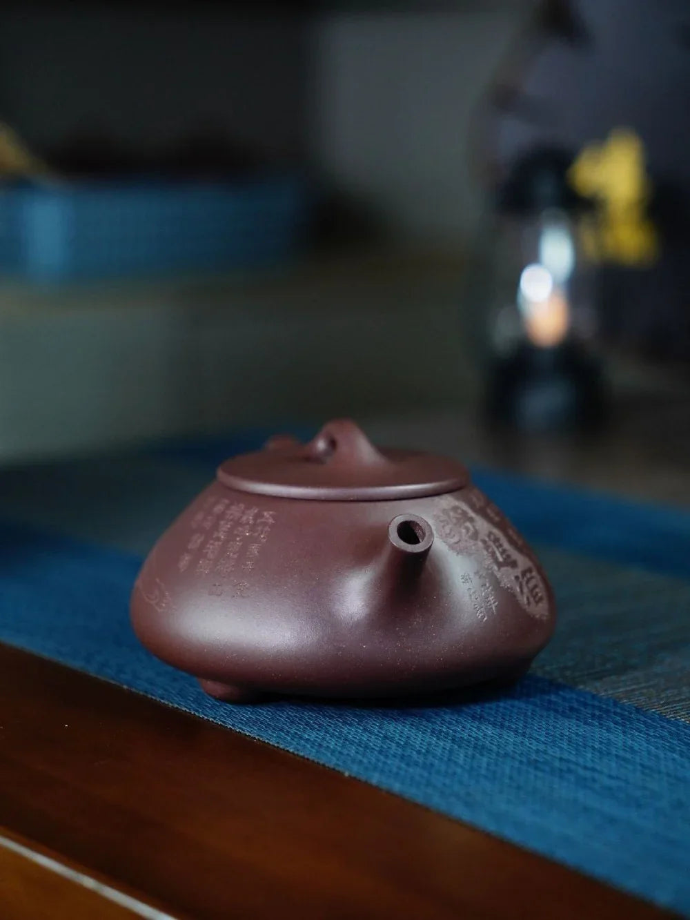 Théière Yixing Zisha entièrement faite à la main [Pot Jingzhou Shi Piao – Jiang Jin Jiu] (Zi Ni – 300 ml)