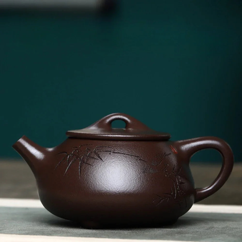 Full Handmade Yixing Zisha Teapot [Jingzhou Shi Piao Pot] (Lao Zi Ni - 200ml)