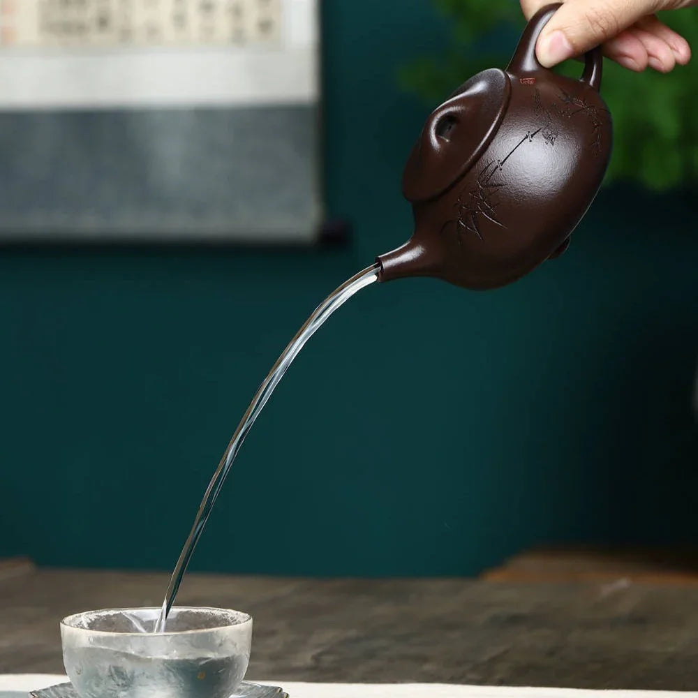 Full Handmade Yixing Zisha Teapot [Jingzhou Shi Piao Pot] (Lao Zi Ni - 200ml)