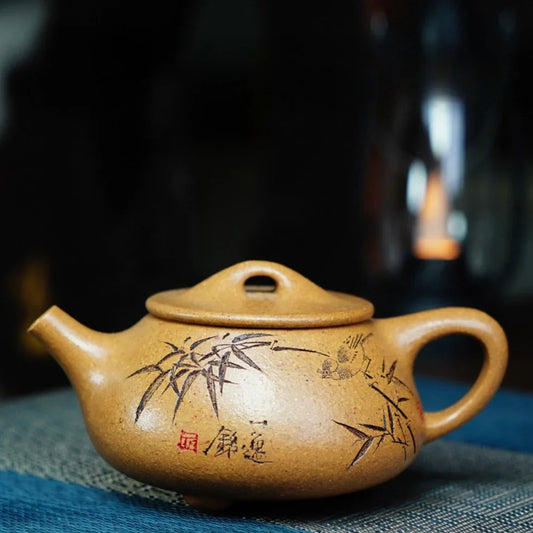 Full Handmade Yixing Zisha Teapot [Jingzhou Shi Piao Pot] (Wucai Lao Duan Ni - 200ml) - YIQIN TEA HOUSE | yiqinteahouse.com | 200-300ml, full handmade zisha teapot, teapot, teaware