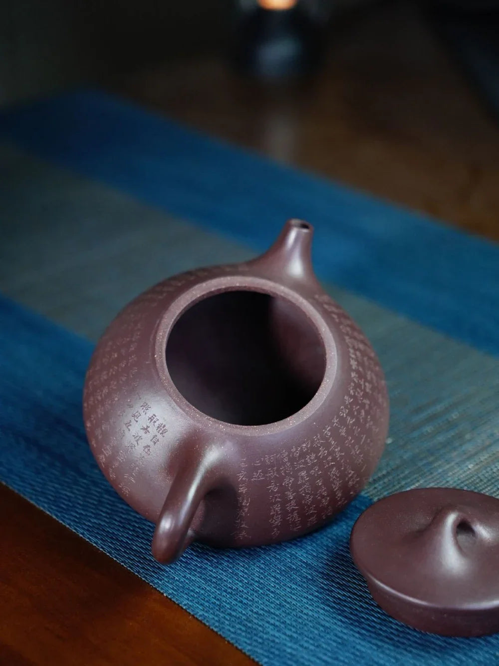 Théière Yixing Zisha entièrement faite à la main [Pot Jingzhou Shi Piao – Xin Jing] (Zi Ni – 300 ml)