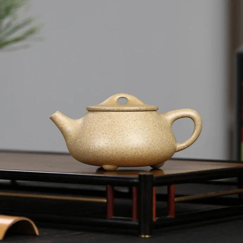 full-handmade-yixing-zisha-teapot-jingzhou-shi-piao-pot-zhima-duan-ni-200ml-yiqin-tea-house-yiqinteahouse-com-3 - YIQIN TEA HOUSE 一沁茶舍 yiqinteahouse.com