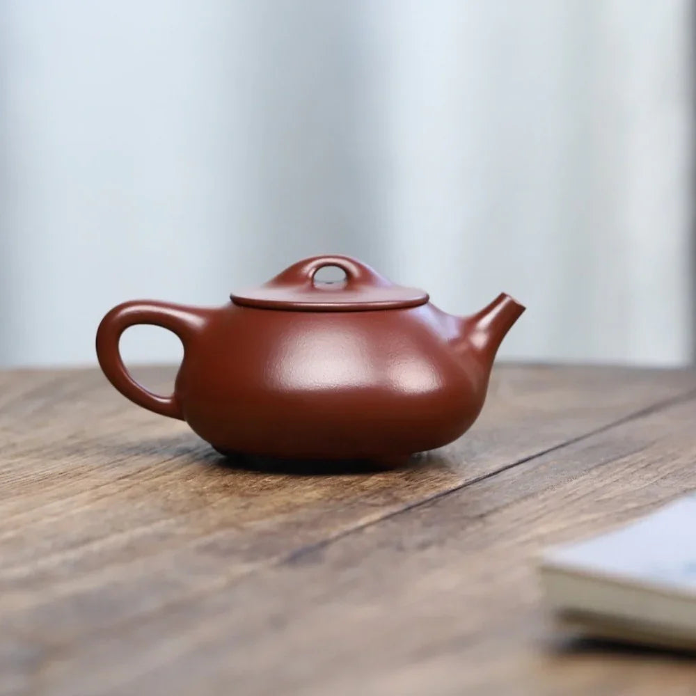 Teko Zisha Yixing Buatan Tangan Sepenuhnya [Jingzhou Shi Piao Pot] (Zi Zhu Ni - 240ml)