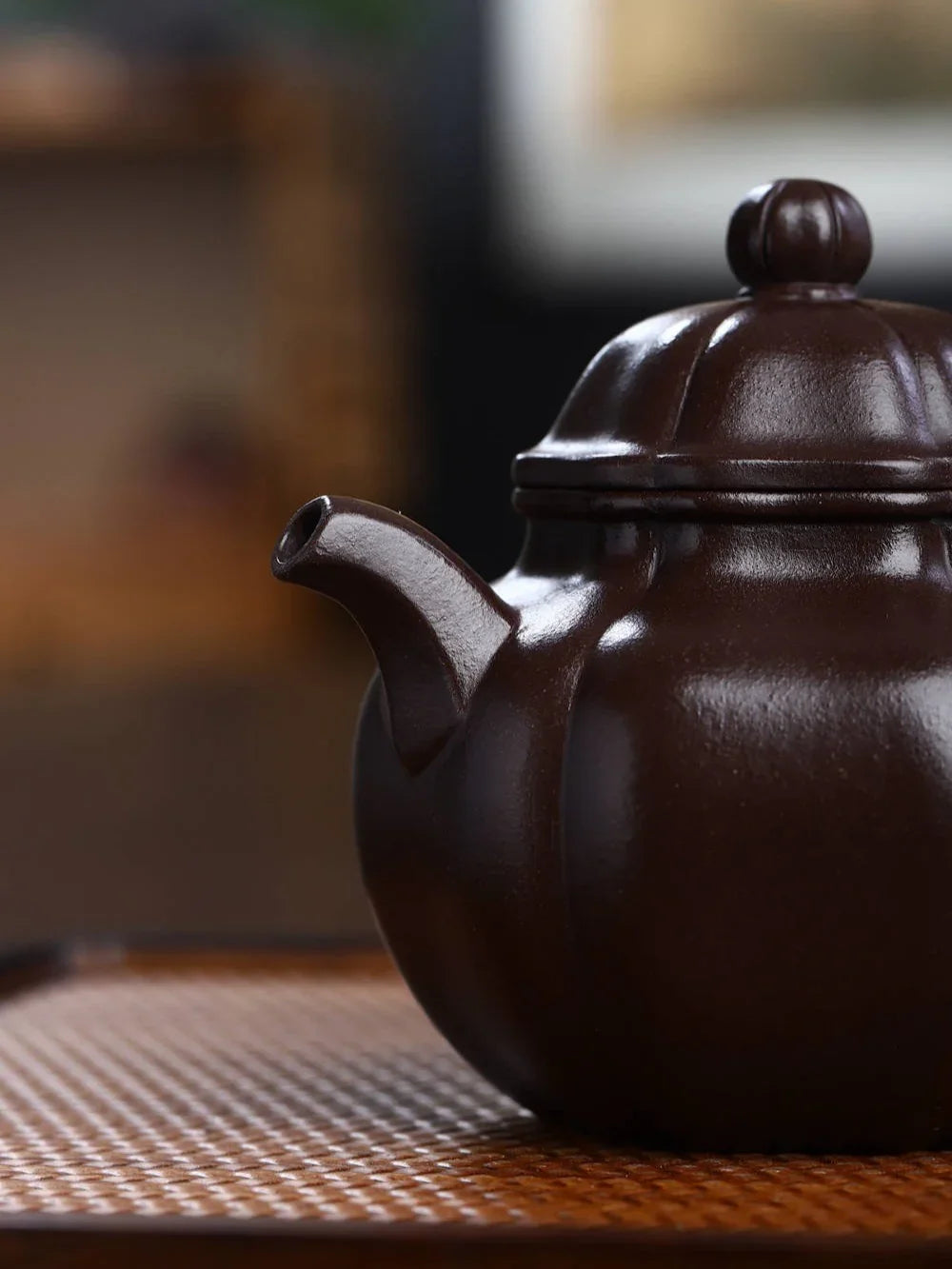 Teko Yixing Zisha Buatan Tangan Sepenuhnya [Jinnang Duo Qiu Pot] (Lao Zi Ni- 300ml)