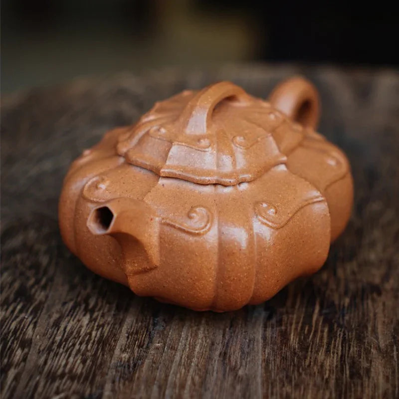 full-handmade-yixing-zisha-teapot-jinnang-ruyi-pot-jiang-po-ni-190ml-yiqin-tea-house-yiqinteahouse-com-4 - YIQIN TEA HOUSE 一沁茶舍 yiqinteahouse.com