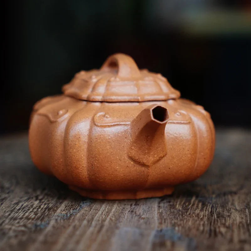 full-handmade-yixing-zisha-teapot-jinnang-ruyi-pot-jiang-po-ni-190ml-yiqin-tea-house-yiqinteahouse-com-6 - YIQIN TEA HOUSE 一沁茶舍 yiqinteahouse.com