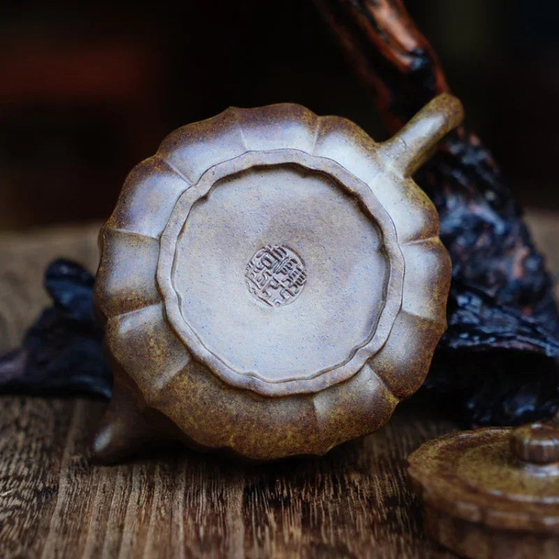 Théière Yixing Zisha entièrement faite à la main [Jinnang Zhou Pan Pot] (Qing Duan Ni Fired - 140 ml)