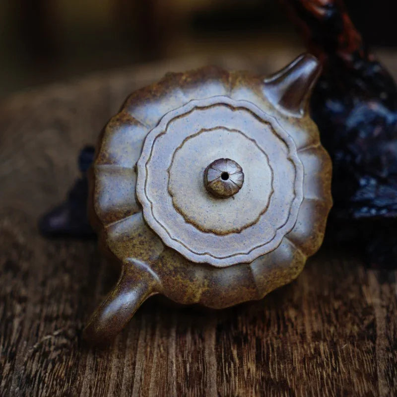 Théière Yixing Zisha entièrement faite à la main [Jinnang Zhou Pan Pot] (Qing Duan Ni Fired - 140 ml)