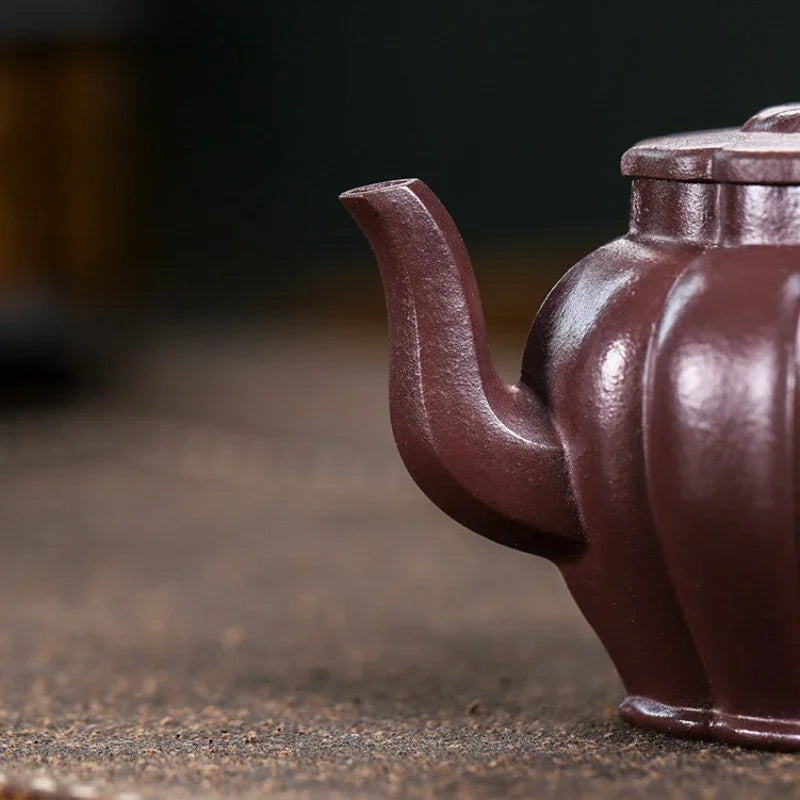 Teko Zisha Yixing Buatan Tangan Sepenuhnya [Jinwen Gongdeng] (Zi Ni - 250ml)