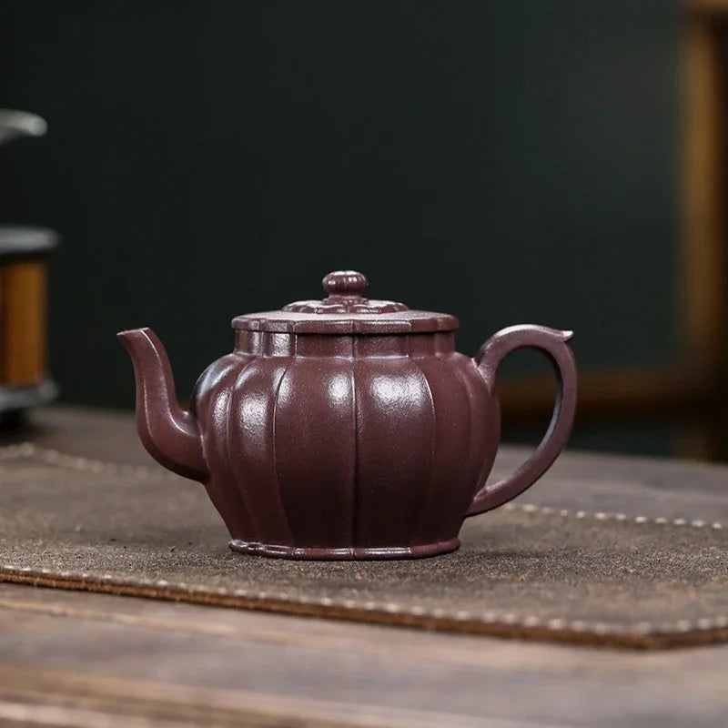 Teko Zisha Yixing Buatan Tangan Sepenuhnya [Jinwen Gongdeng] (Zi Ni - 250ml)