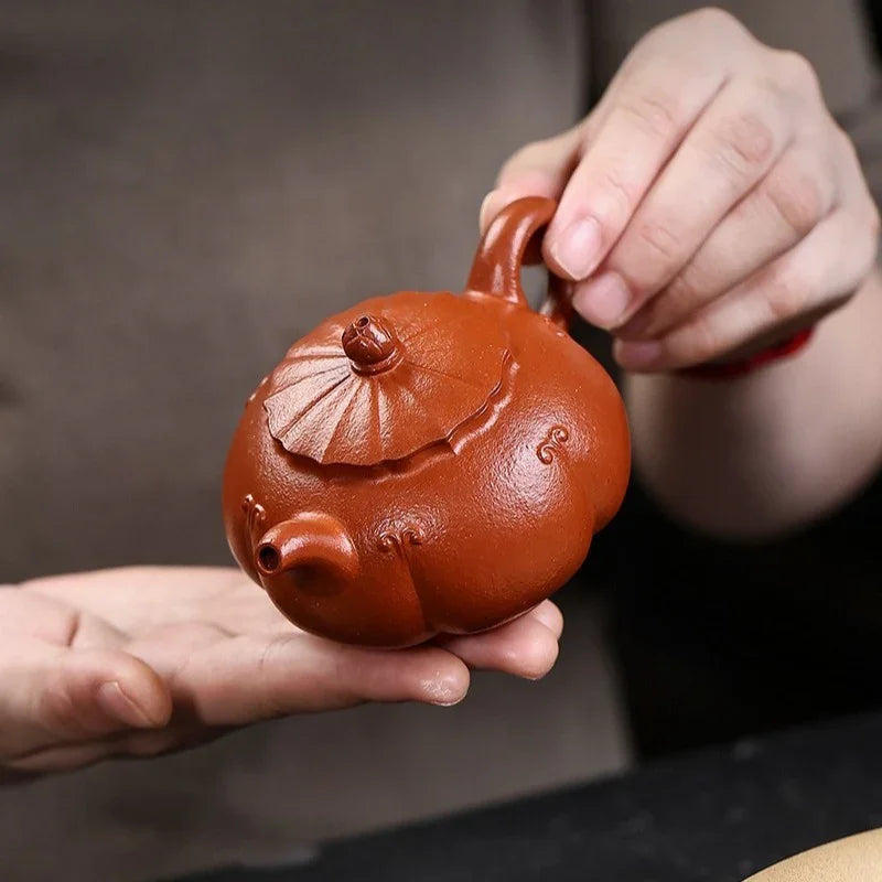 Full Handmade Yixing Zisha Teapot [Jinxiu Xishi] 150ml