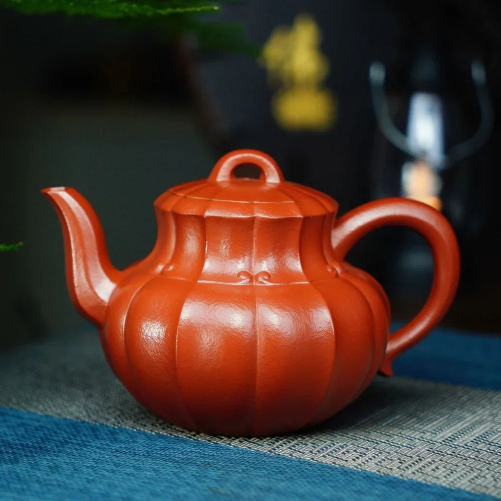 Teko Zisha Yixing Buatan Tangan Sepenuhnya [Jinzun Pot] (Zhu Ni - 370ml)