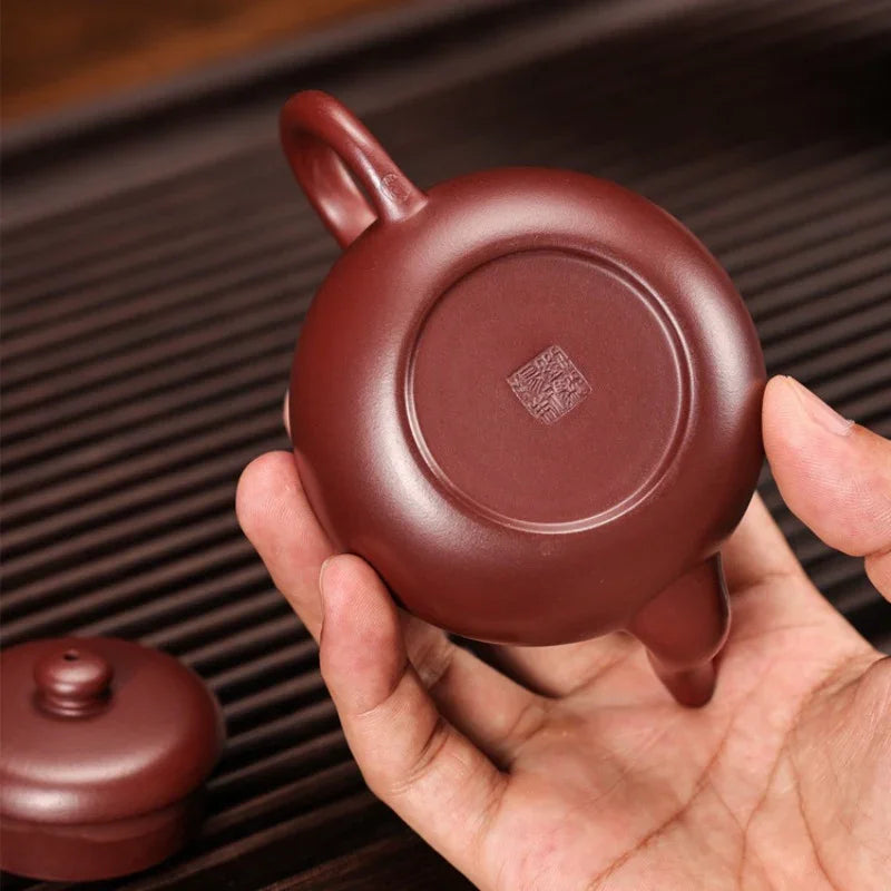 full-handmade-yixing-zisha-teapot-junde-pot-long-xue-sha-150ml-yiqin-tea-house-yiqinteahouse-com-10 - YIQIN TEA HOUSE 一沁茶舍 yiqinteahouse.com