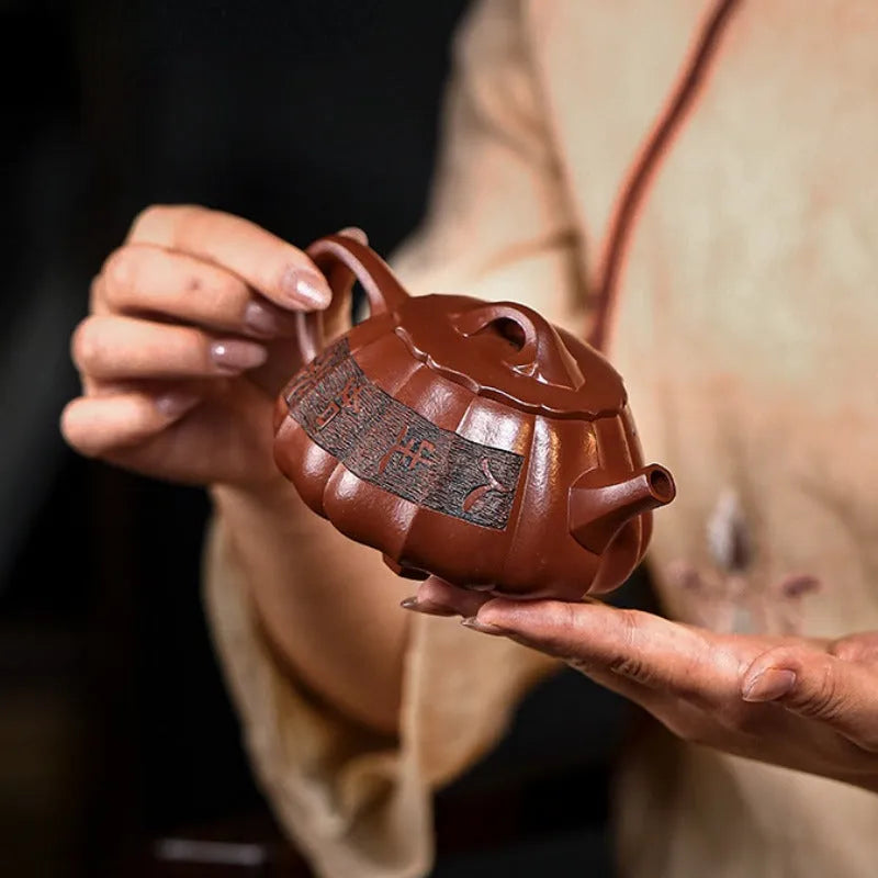 Full Handmade Yixing Zisha Teapot [Kuan Xin Shi Piao] (Xiao Meiyao Zhu Ni - 250ml) - YIQIN TEA HOUSE | yiqinteahouse.com | 200-300ml, full handmade zisha teapot, new arrival, teapot, teaware