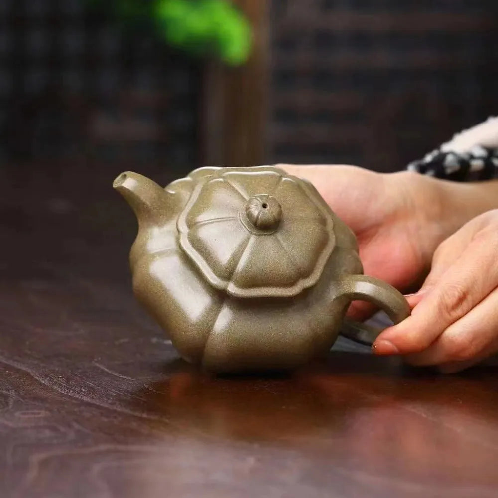 Full Handmade Yixing Zisha Teapot [Kui Fanggu Pot] (Qing Duan Ni - 200ml) - YIQIN TEA HOUSE | yiqinteahouse.com | 200-300ml, full handmade zisha teapot, new arrival, plain smooth, teapot, teaware