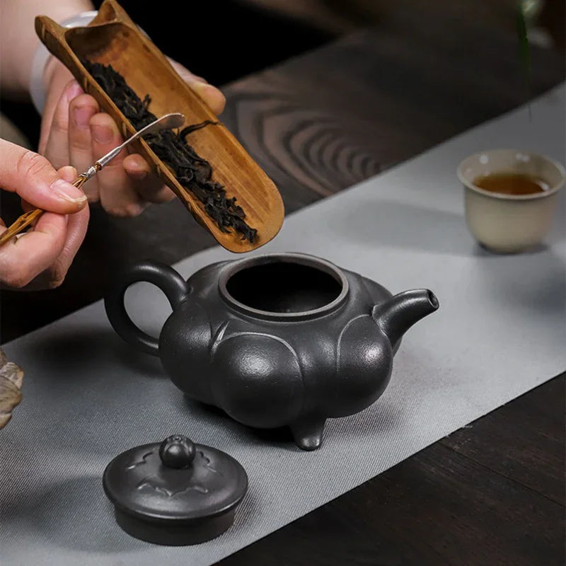 Full Handmade Yixing Zisha Teapot [Lianhua Ding] (Tian Qing Ni - 320ml) - YIQIN TEA HOUSE | yiqinteahouse.com | >300ml, full handmade zisha teapot, teapot, teaware