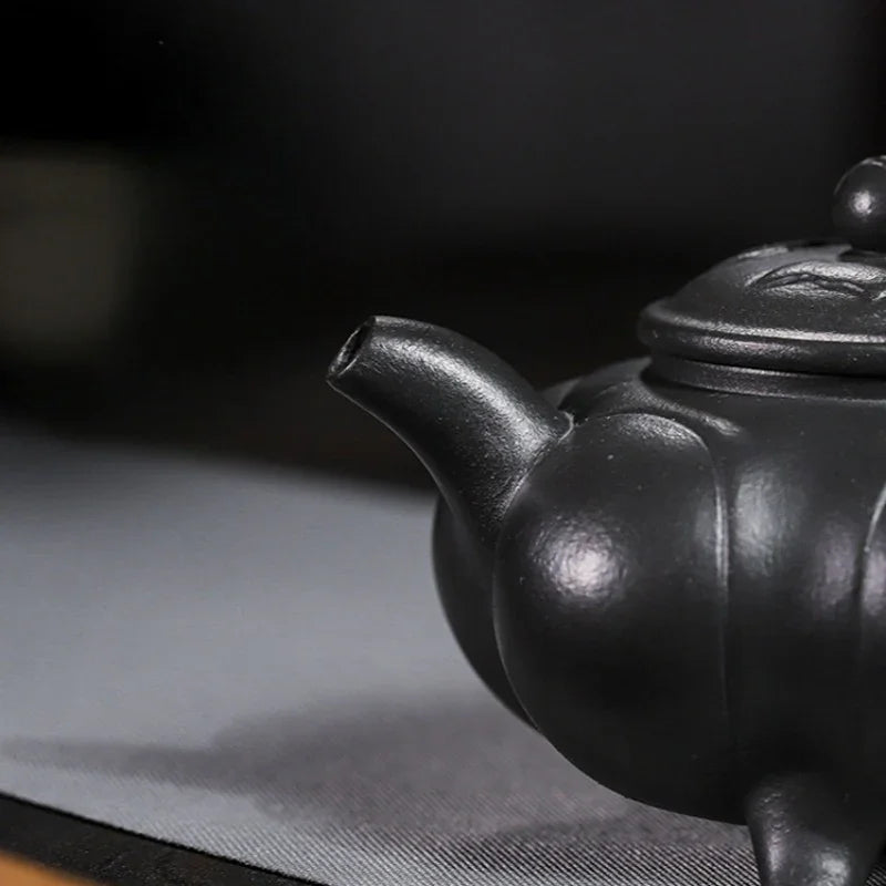 Full Handmade Yixing Zisha Teapot [Lianhua Ding] (Tian Qing Ni - 320ml) - YIQIN TEA HOUSE | yiqinteahouse.com | >300ml, full handmade zisha teapot, teapot, teaware