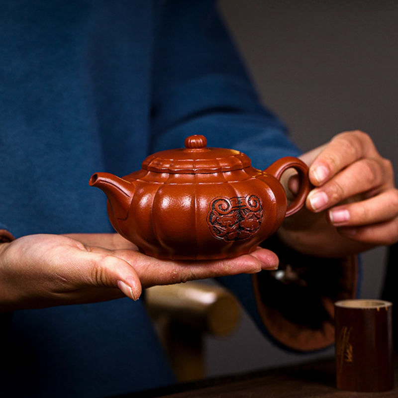 Full Handmade Yixing Zisha Teapot [Ling Hua Jin Wen] (Xiao Meiyao Zhu Ni - 230ml) - YIQIN TEA HOUSE | yiqinteahouse.com | 200-300ml, full handmade zisha teapot, new arrival, teapot, teaware