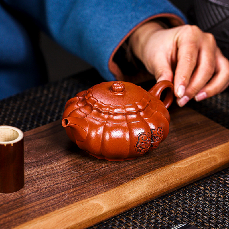 Full Handmade Yixing Zisha Teapot [Ling Hua Jin Wen] (Xiao Meiyao Zhu Ni - 230ml) - YIQIN TEA HOUSE | yiqinteahouse.com | 200-300ml, full handmade zisha teapot, new arrival, teapot, teaware