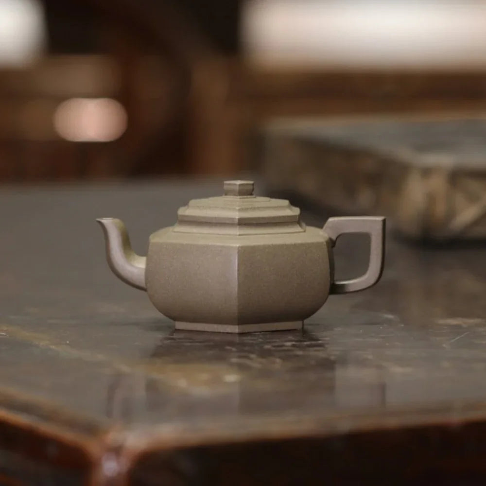 Teko Zisha Yixing Buatan Tangan Sepenuhnya [Liufang Xue Hua Pot] (Qing Duan Ni - 170ml)