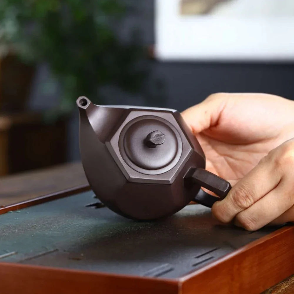 Teko Zisha Yixing Buatan Tangan Sepenuhnya [Liufang Yandou Pot] (Lao Zi Ni - 160ml)
