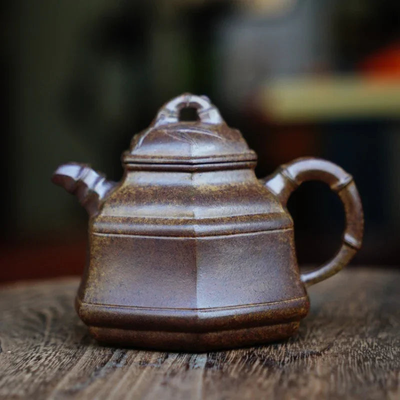 Théière Yixing Zisha entièrement faite à la main [Pot Liufang Zhu Ding] (Qing Duan Ni Firewood - 180 ml)
