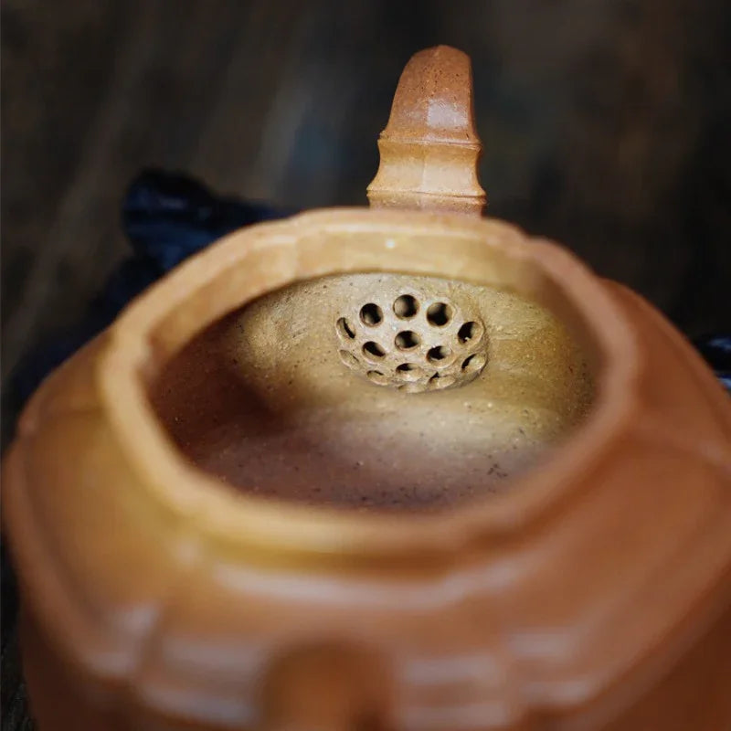 full-handmade-yixing-zisha-teapot-liufang-zhu-gu-pot-jiang-po-ni-190ml-yiqin-tea-house-yiqinteahouse-com-10 - YIQIN TEA HOUSE 一沁茶舍 yiqinteahouse.com