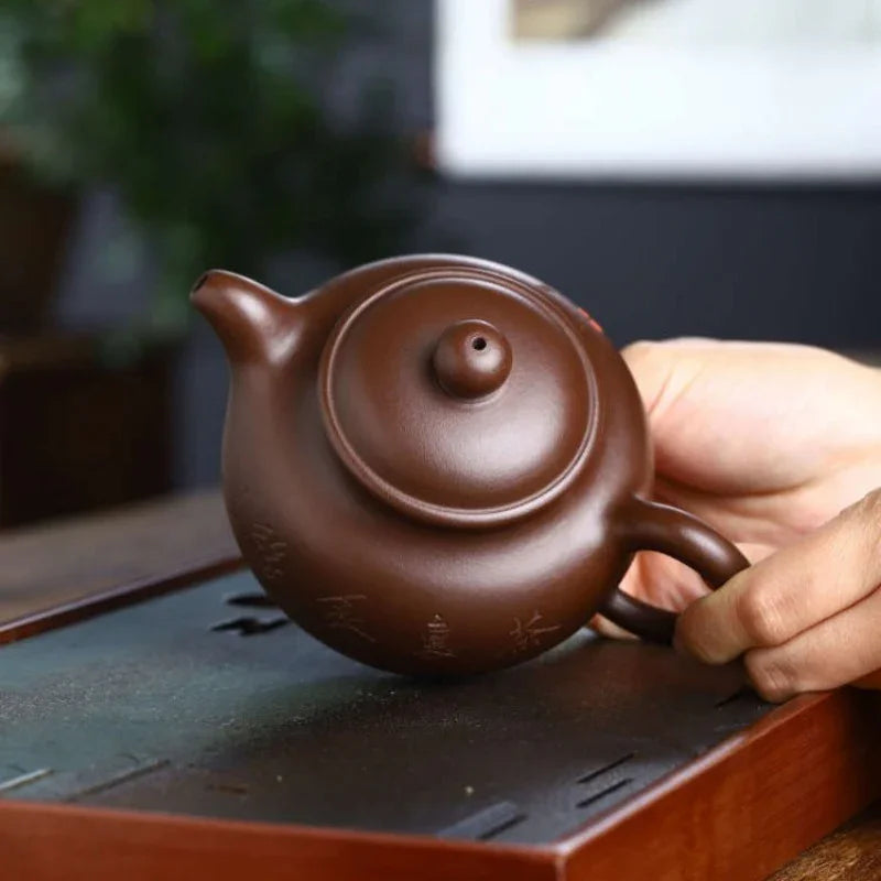 Teko Yixing Zisha Buatan Tangan Sepenuhnya [Lotus Seed Pot] (Zi Ni - 290ml)