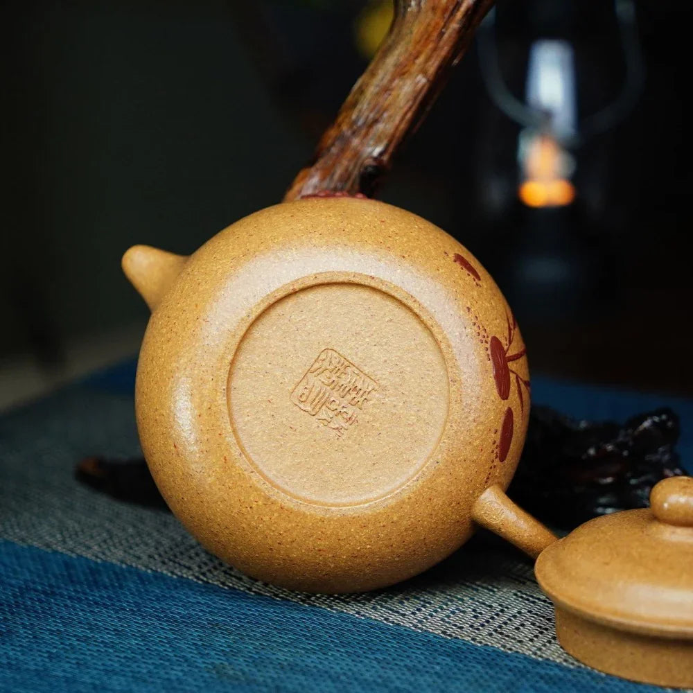 Full Handmade Yixing Zisha Teapot [Lotus Yuan Zhu Pot] (Wucai Lao Duan Ni - 220ml) - YIQIN TEA HOUSE | yiqinteahouse.com | 200-300ml, full handmade zisha teapot, teapot, teaware