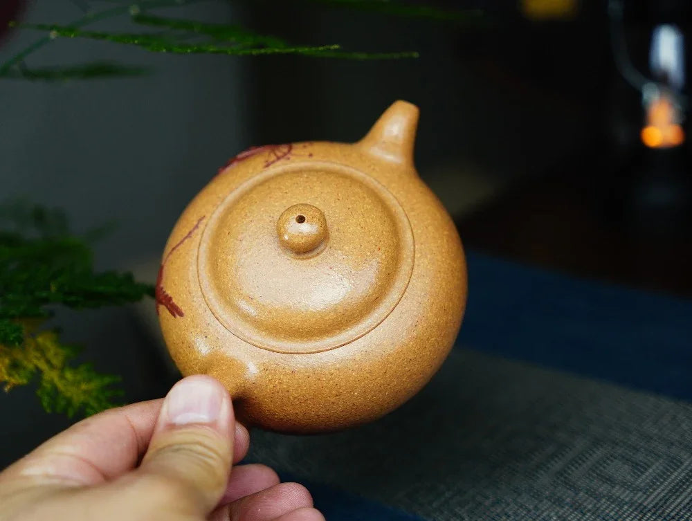 Full Handmade Yixing Zisha Teapot [Lotus Yuan Zhu Pot] (Wucai Lao Duan Ni - 220ml) - YIQIN TEA HOUSE | yiqinteahouse.com | 200-300ml, full handmade zisha teapot, teapot, teaware