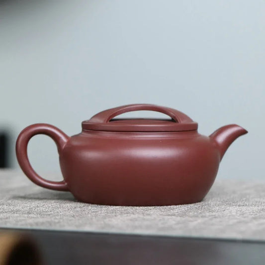 Full Handmade Yixing Zisha Teapot [Niu Gai Lianzi Pot] (Zi Ni - 210ml)