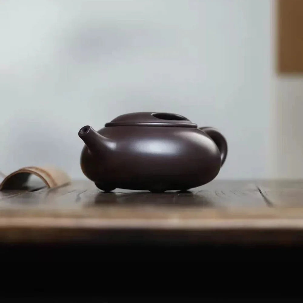 Full Handmade Yixing Zisha Teapot [Niu Gai Shi Piao Pot] (Lao Zi Ni - 250/420ml) - YIQIN TEA HOUSE | yiqinteahouse.com | 200-300ml, >300ml, full handmade zisha teapot, plain smooth, teapot, teaware