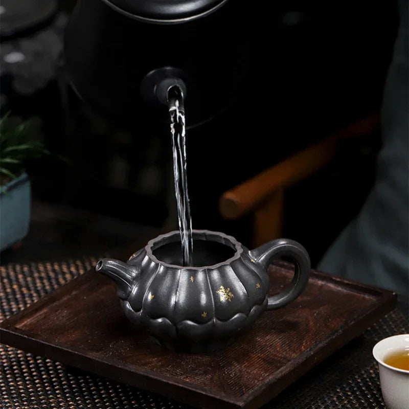 Teko Zisha Yixing Buatan Tangan Sepenuhnya [Piao Hua Jin Ling] (Tian Qing Ni - 270ml)