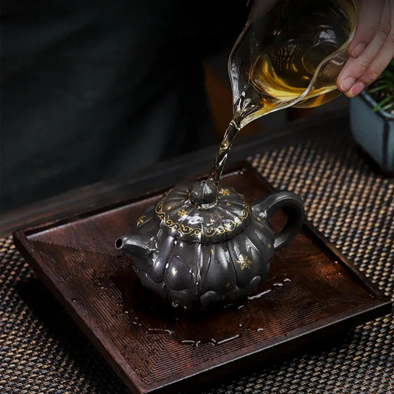 Teko Zisha Yixing Buatan Tangan Sepenuhnya [Piao Hua Jin Ling] (Tian Qing Ni - 270ml)