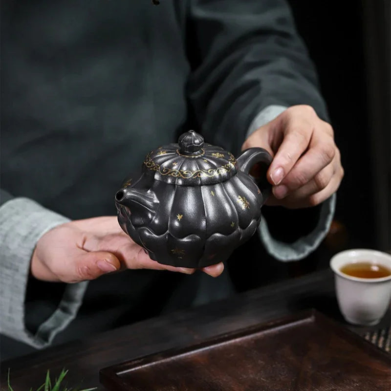 Teko Zisha Yixing Buatan Tangan Sepenuhnya [Piao Hua Jin Ling] (Tian Qing Ni - 270ml)