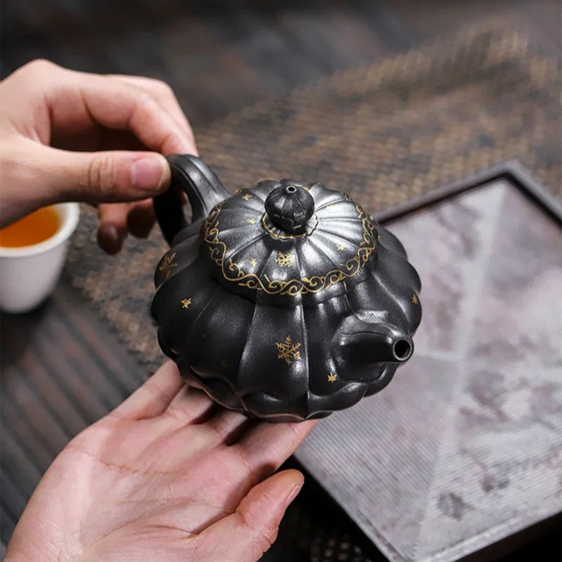 Teko Zisha Yixing Buatan Tangan Sepenuhnya [Piao Hua Jin Ling] (Tian Qing Ni - 270ml)