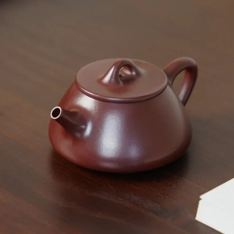 Teko Zisha Yixing Buatan Tangan Sepenuhnya [Ping Gai Shi Piao Pot] (Zi Zhu Ni - 170ml)