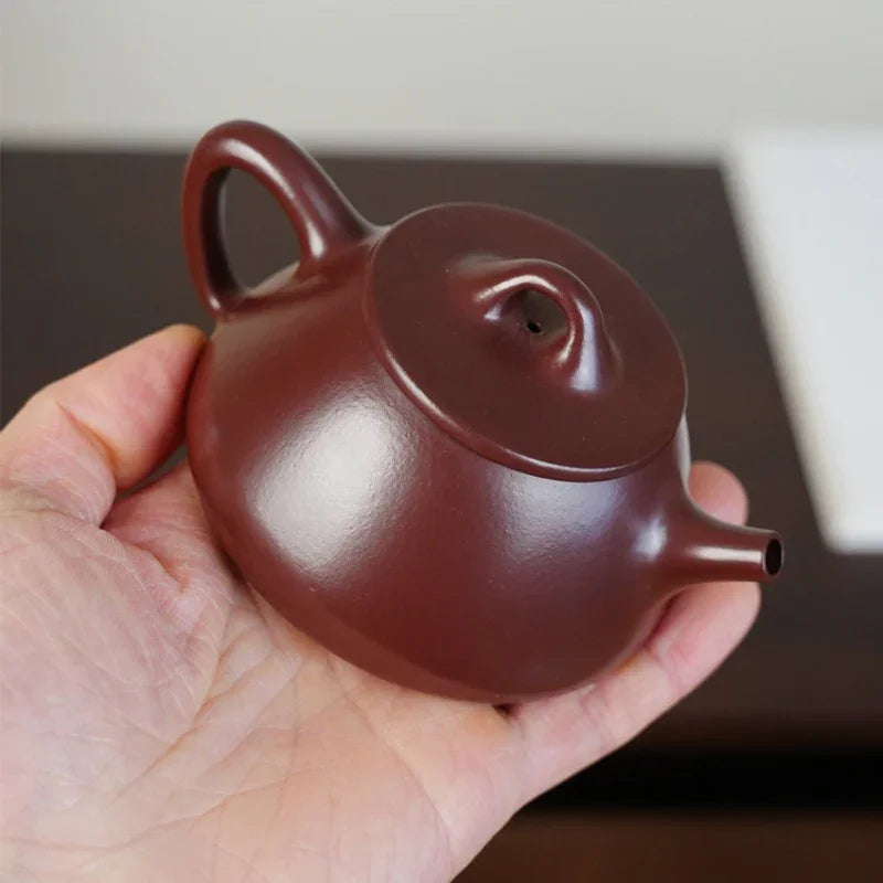Teko Zisha Yixing Buatan Tangan Sepenuhnya [Ping Gai Shi Piao Pot] (Zi Zhu Ni - 170ml)