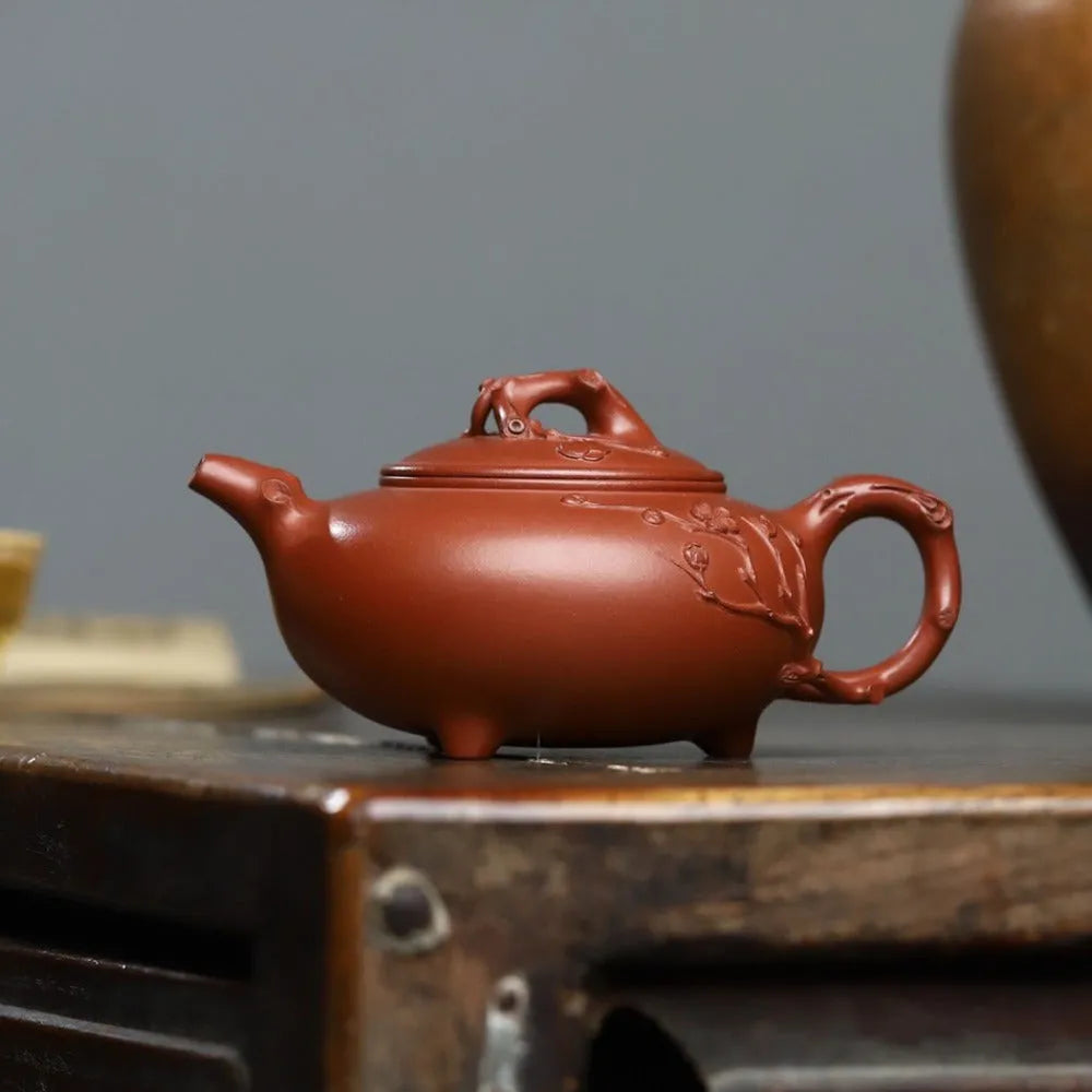 Full Handmade Yixing Zisha Teapot [Plum Blossom Tripod Pot] (Qing Shui Ni - 370ml) - YIQIN TEA HOUSE | yiqinteahouse.com | >300ml, full handmade zisha teapot, new arrival, plain smooth, teapot, teaware