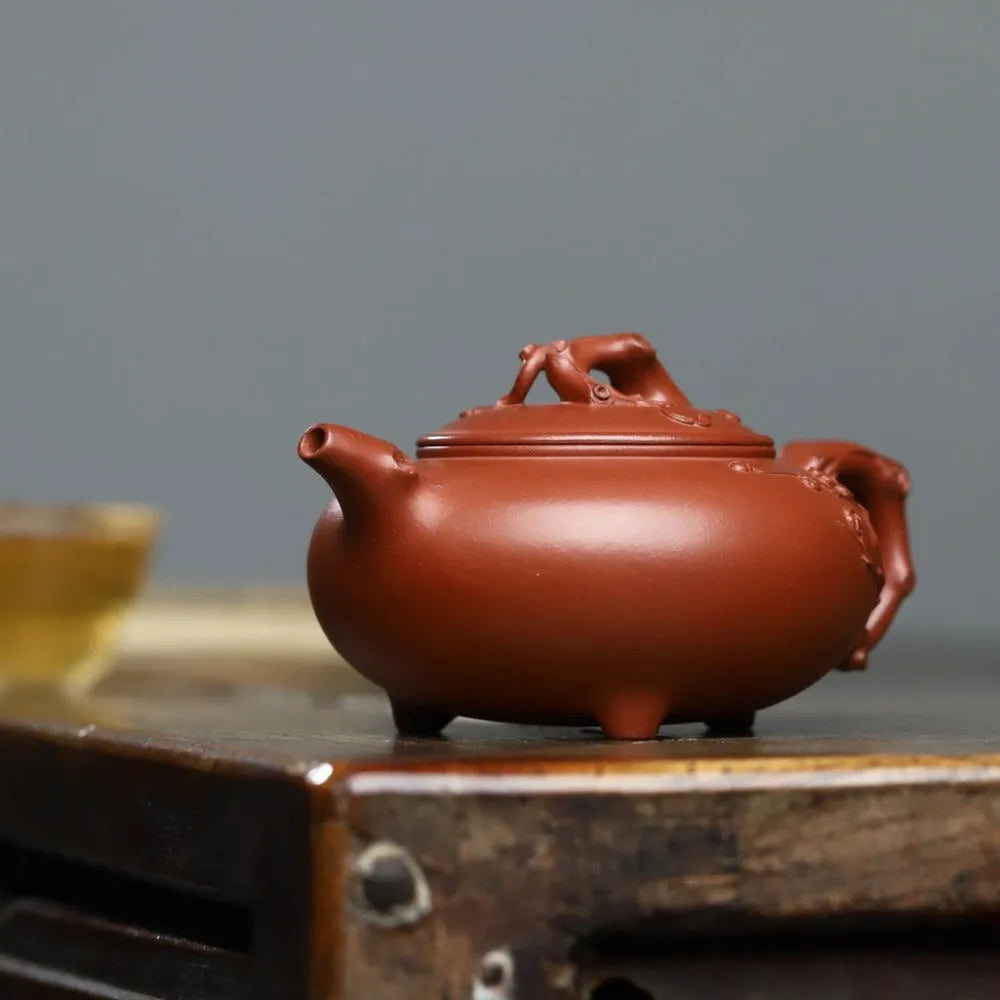 Full Handmade Yixing Zisha Teapot [Plum Blossom Tripod Pot] (Qing Shui Ni - 370ml) - YIQIN TEA HOUSE | yiqinteahouse.com | >300ml, full handmade zisha teapot, new arrival, plain smooth, teapot, teaware