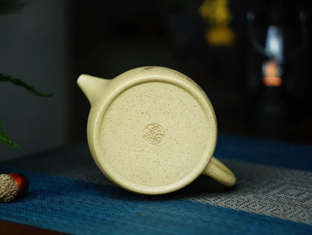 Full Handmade Yixing Zisha Teapot [Qin Quan Pot] (Bensan Lu Ni - 260ml) - YIQIN TEA HOUSE | yiqinteahouse.com | 200-300ml, full handmade zisha teapot, teapot, teaware