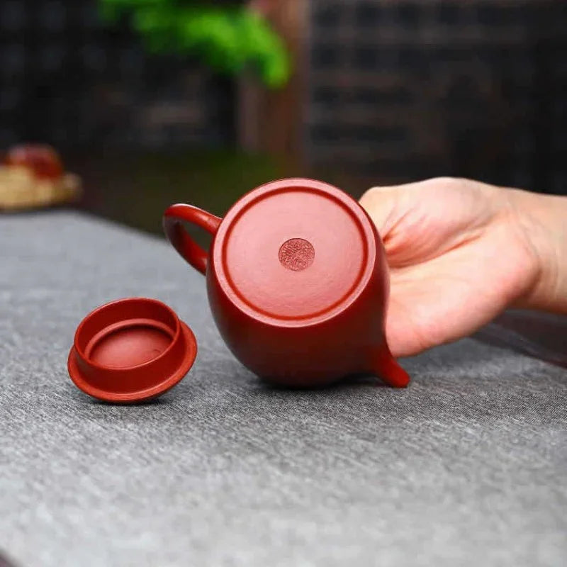 Teko Zisha Yixing Buatan Tangan Sepenuhnya [Periuk Qin Quan] (Dahongpao - 180ml)
