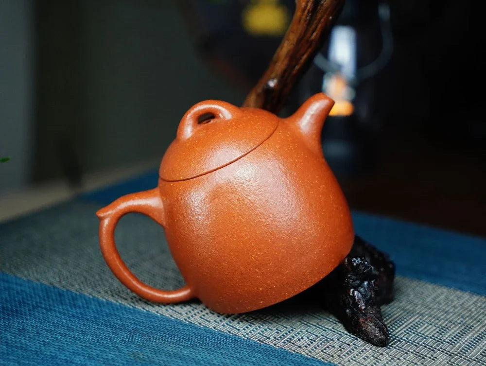 Full Handmade Yixing Zisha Teapot [Qin Quan Pot] (Li Pi Zhu Ni - 270ml) - YIQIN TEA HOUSE | yiqinteahouse.com | 200-300ml, full handmade zisha teapot, plain smooth, teapot, teaware