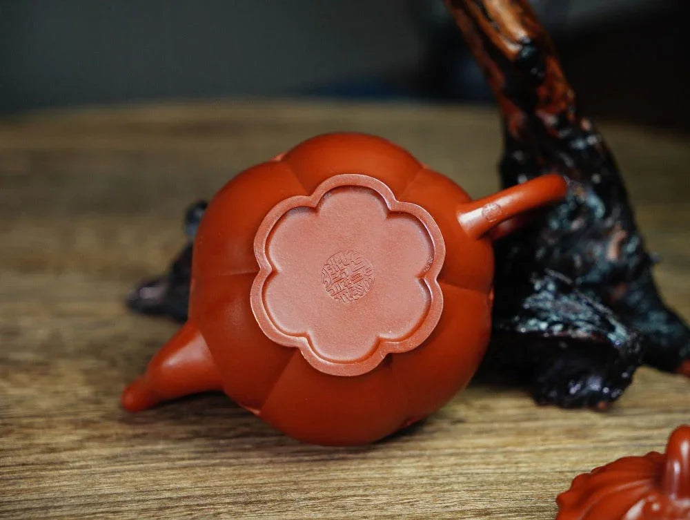 Full Handmade Yixing Zisha Teapot [Ruyi Gong Deng Pot] (Zhu Ni - 170ml) - YIQIN TEA HOUSE | yiqinteahouse.com | <200ml, full handmade zisha teapot, teapot, teaware