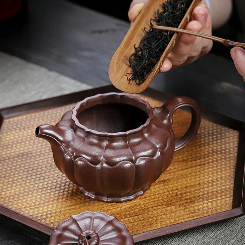Teko Zisha Yixing Buatan Tangan Sepenuhnya [Ruyi Linghua] (Jin Sha Zi Ni - 300ml)