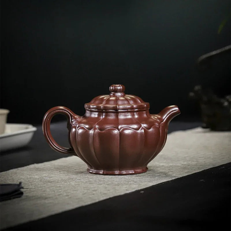 Teko Zisha Yixing Buatan Tangan Sepenuhnya [Ruyi Linghua] (Jin Sha Zi Ni - 300ml)